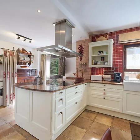 The Basque Experience By Fidalsa